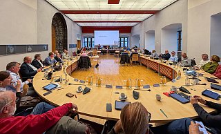 Der Paderborner Stadtrat tagt regelmäßig im großen Saal des Historischen Rathauses. - Niklas Tüns