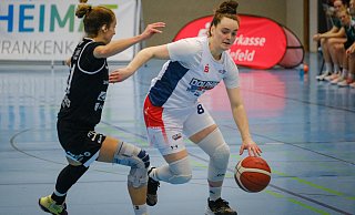 Um einige erfahrene Spielerinnen wie Kristin Willms (r.) will der TSVE ein neues Team aufbauen. - Andreas Zobe