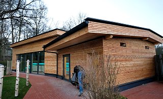 Die Koivu-Sauna, finnisch für Birke, liegt inmitten der Gütersloher Dalke-Aue. Sie wurde erst Ende vergangenen Jahres eröffnet. - Andreas Frücht