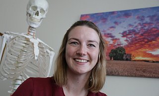 Carolin Berlage hat auf dem elterlichen Hof in Borgentreich eine Praxis für Osteopathie eröffnet. - Dieter Scholz