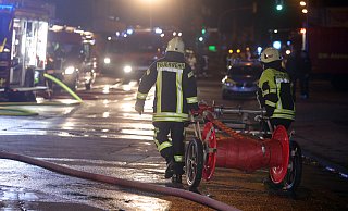 Weite Entfernung: Bis zur Kastanienalle und zum H2O mussten Schläuche verlegt werden. - Frank-Michael Kiel-Steinkamp