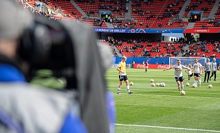 Laut einer Umfrage wollen die deutschen Fans nicht, dass die TV-Sender für die Übertragungsrechte noch mehr Geld in die Hand nehmen. - Sebastian Gollnow/dpa