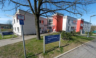 Nach April mit neun Corona-Fällen hat es in Bethel nun erneut Haus Bethabara erwischt: Ein Mitarbeiter ist infiziert, Quarantäne ist erneut die Folge. - Andreas Zobe/NW
