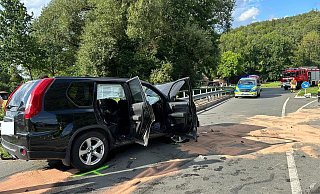 In dem Nissan, der zwischen Höxter und Bosseborn verunglückte, saßen neben dem 18 Jahre alten Fahrer auch drei minderjährige Beifahrer. - Ralf T. Mischer