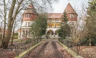 Seit vier Jahren steht das Haus Heilandsfrieden leer. - Kran Immo
