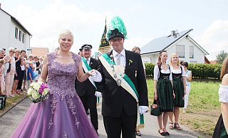 Schützenverein Dössel feiert ein stimmungsvolles Schützenfest - Burkhard Battran