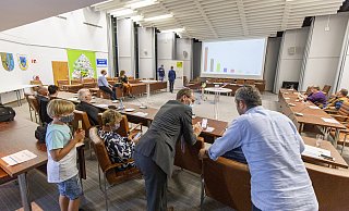 Am Wahlabend war es im Ratssaal recht leer. Künftig wird es aber bei den Sitzungen voller als in der letzten Legislaturperiode. - Niklas Tüns