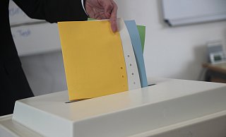 7.291 Spengerinnen und Spenger haben am Sonntag gewählt. Das entspricht einer Wahlbeteiligung von knapp unter 64 Prozent. - Jan-Henrik Gerdener