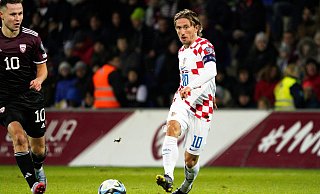 Luka Modric und die Kroaten schlagen ihr EM-Quartier in Brandenburg auf. - Roman Koksarov/AP/dpa