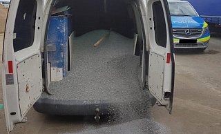 Der Caddy war mit knapp 1.200 Kilogramm überladen. - Polizei Minden-Lübbecke