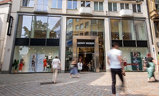 Vor der Schließung: Die Gerry-Weber-Filiale in der Bielefelder Altstadt. - Dennis Angenendt