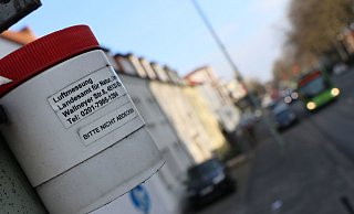 Die Entscheidung des Gerichts hängt auch von den Werten der Paderborner Luftmessstellen, hier an der Friedrichstraße, ab. - Holger Kosbab