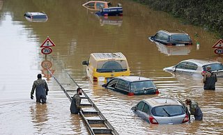 Die Folgen des Hochwassers in NRW bedeuten weitere Arbeit für die Bezirksregierungen. - Reuters