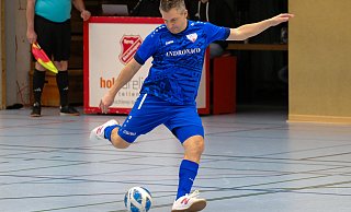 Jöllenbecks Tobias Demmer steht mit seinem TuS im Ü40-Finale. - Andreas Zobe