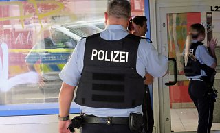 Mehr Polizeipräsenz soll das Sicherheitsgefühl in Bad Oeynhausen stärken. Landrat Ali Dogan und Bürgermeister Lars Bökenkröger kündigen verstärke Einsätze im Sommer an. Konkret werden sie dabei nicht. - Thorsten Gödecker