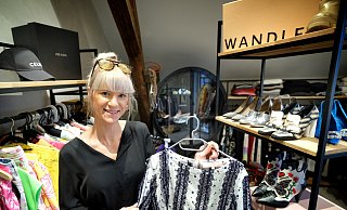 Die Rietbergerin Sabrina Schmalhorst-Westhoff hat sich mit einem eigenen Second-Hand-Online-Shop selbständig gemacht. - Andreas Frücht