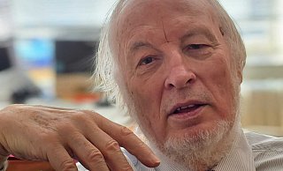 Der Doyen des Bielefelder Einzelhandels, Parfümeur und Immobilienbesitzer Reinhard Dieter Wolf im Gespräch über die Entwicklung der Bahnhofstraße, der zentralen Einkaufsmeile der Stadt. - Heidi Hagen-Pekdemir