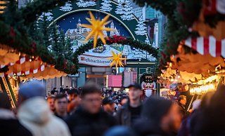 Auf vielen Weihnachtsmärkten in Deutschland bleibt es an diesem Montag still. - Jan Woitas/dpa