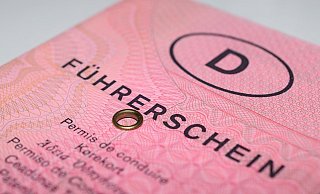 Private praktische Übungen für den Führerschein sind nicht frei von Tücken. - pixabay / mondisso