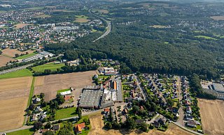 In Bustedt hat die AfD überdurchschnittlich gut abgeschnitten. - luftbild-blossey.de