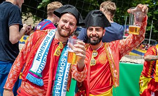 Selbst der Bierdurst der Fußball-Fans bei der EM konnte den Bierabsatz im Juni nicht retten. - Christoph Schmidt/dpa