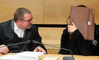 Der Hauptkassierer einer Sparkasse soll immer wieder Bargeld für sich abgezweigt haben.  - NW-Foto: Wolfgang Rudolf