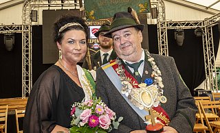 Violetta Jaskulski und Wolfgang Kuhn regieren jetzt die Heeper Schützen. - Jörg Dieckmann