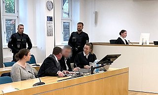 Der verurteilte Lehrer hat sich bei seiner früheren Schülerin für den sexuellen Missbrauch entschuldigt. (Archivbild) - Annett Gehler/dpa