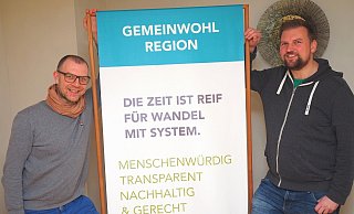 Nachhaltigkeit ist das Gebot der Stunde, wissen die Bildungsreferenten Christoph Harrach (l.) und Christian Einsiedel. - Josef Köhne