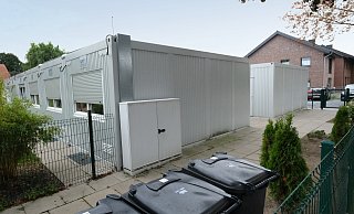 Die Kita „Villa Lindenbaum“ am Otto-Dix-Weg 6 im Kreis Gütersloh war und ist ein Provisorium in Containern. Eltern kämpfen nun für Fortbestand ihrer Kita. - Andreas Frücht