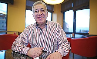 In Syrien ein bekannter Mann: Mustafa Dubies hat sich einen Namen gemacht mit zahlreichen Erfindungen, die Energie sparen helfen und die Umwelt schonen. Nun will er sein Wissen in Deutschland nutzbar anbieten. - Sarah Jonek