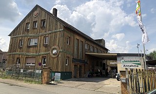 Das Gebäude Heidestraße 6 der Recyclingbörse soll verkauft werden. - Eike J. Horstmann