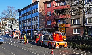 In einem Mehrfamilienhaus am Westerntor war eine Wäscheschleuder in Brand geraten. Die Feuerwehr Paderborn hatte die Situation schnell unter Kontrolle. - Ralph Meyer