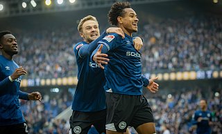 Arminias Offensivspieler Monju Thaddäus Momuluh brauchte gegen den Karlsruher SC nur wenige Minuten, um seinen Doppelpack zu schnüren. - Sarah Jonek