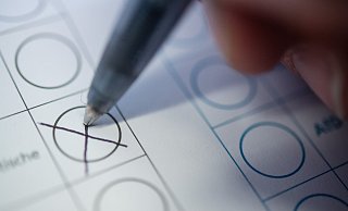 Wann ist eine richtige Wahl? Reicht dafür ein Kandidat bzw. eine Kandidatin? - picture alliance/dpa