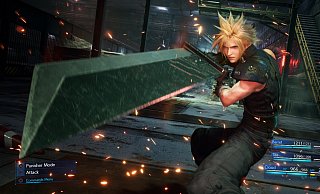 Unser Protagonist bei der Arbeit: Cloud Strife im Kampf mit seinem Schwert. - Square Enix