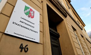 Die Große Strafkammer vor dem Landgericht Detmold hat einen 28-Jährigen wegen gewerbsmäßigen Betrugs zu vier Jahren haft verurteilt. - Janet König