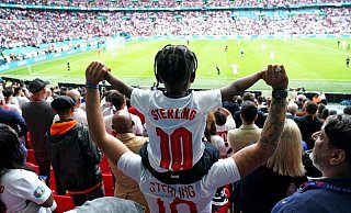 Bei den drei verbliebenen EM-Spielen werden mindestens 60.000 Zuschauer im Wembley-Stadion zugelassen. - Foto: Mike Egerton/PA Wire/dpa