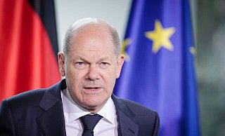 Der Bundeskanzler befasst sich mit dem Wiederaufbau der Ukraine. - Kay Nietfeld/dpa