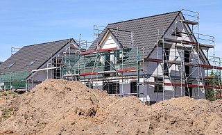 Einfamilienhäuser entstehen am Leipziger Stadtrand. - Jan Woitas/dpa