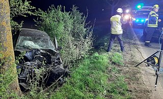 Der tödliche Unfall ereignete sich in der Nacht zum 14. April 2024 auf der B241 bei Hohenwepel. (Archivbild) - Dieter Scholz