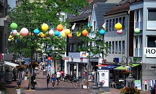 Nur knapp zwei Wochen währte das Vergnügen mit den farbenfrohen Ballons. - Andreas Frücht