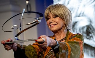 Judy Winter, Schauspielerin, reagiert auf den Götz-George-Preis 2025. - Fabian Sommer/dpa