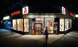 Die Redaktion hat für Sie die wichtigsten Notdienstinformationen zusammengestellt, falls Sie an Silvester und Neujahr schnelle Hilfe benötigen. - Bundesvereinigung Deutscher Apothekerverbände