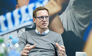 Seit Sommer 2023 ist Michael Mutzel (45) Sport-Geschäftsführer des DSC Arminia Bielefeld. - Peter Unger