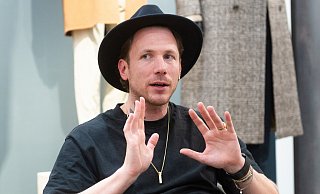 Julius Brinkmann ist das Gesicht von Bugatti und geschäftsführender Gesellschafter der Bugatti Holding. - Ralf Bittner Julius Brinkmann ist das Gesicht von Bugatti und geschäftsführender Gesellschafter der Bugatti Holding. - Ralf Bittner
