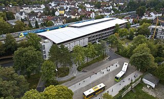 Rund um den provisorischen ZOB im Sültebusch kam es in den vergangenen Tagen zu mehreren Raubüberfällen auf Jugendliche. - Thorsten Ulonska