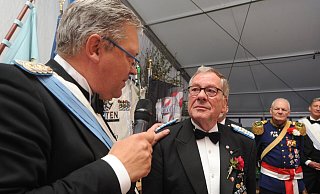 Die Lübbecker Bürgerschützen verabschiedeten Heinrich "Henner" Esdar, der 30 Jahre zum Kommando gehörte. - Joern Spreen-Ledebur