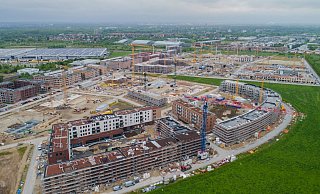 Mehrfamilienhäuser entstehen in Kronsrode bei Hannover: Immobilien werden noch einmal teurer. - Julian Stratenschulte/dpa