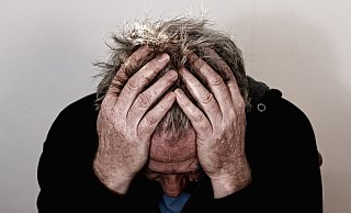 Vor Gericht sprach der Angeklagte verständlich und strukturiert. Zur Zeit der Tat soll er aber alles andere als ruhig gewesen sein. (Symbolbild) - Pixabay